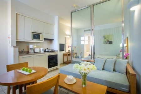 Louis Althea Beach - 9