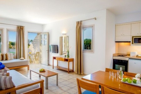 Louis Althea Beach - 17