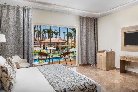 Egypt Hurghada Beach Albatros Resort 10 dňový pobyt Ultra All inclusive Letecky Letisko: Praha April 2026 (13/04/26-22/04/26)