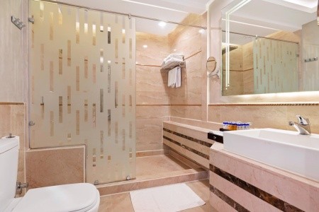 Egypt Hurghada Beach Albatros Resort 10 dňový pobyt Ultra All inclusive Letecky Letisko: Praha April 2026 (13/04/26-22/04/26)