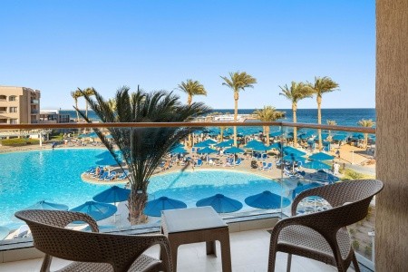 Egypt Hurghada Beach Albatros Resort 10 dňový pobyt Ultra All inclusive Letecky Letisko: Praha April 2026 (13/04/26-22/04/26)