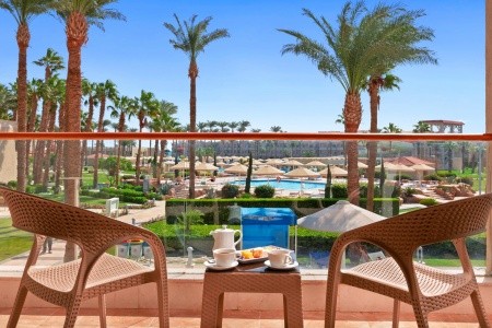 Egypt Hurghada Beach Albatros Resort 10 dňový pobyt Ultra All inclusive Letecky Letisko: Praha April 2026 (13/04/26-22/04/26)
