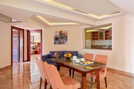 Egypt Hurghada Beach Albatros Resort 10 dňový pobyt Ultra All inclusive Letecky Letisko: Praha April 2026 (13/04/26-22/04/26)