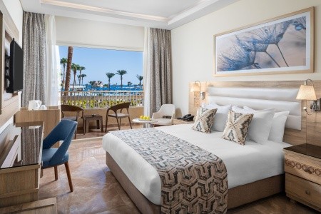 Egypt Hurghada Beach Albatros Resort 10 dňový pobyt Ultra All inclusive Letecky Letisko: Praha April 2026 (13/04/26-22/04/26)