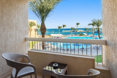Egypt Hurghada Beach Albatros Resort 10 dňový pobyt Ultra All inclusive Letecky Letisko: Praha April 2026 (13/04/26-22/04/26)
