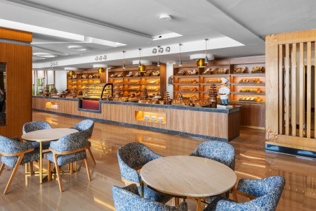 Egypt Hurghada Beach Albatros Resort 10 dňový pobyt Ultra All inclusive Letecky Letisko: Praha April 2026 (13/04/26-22/04/26)