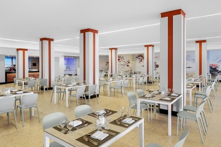 Egypt Hurghada Beach Albatros Resort 10 dňový pobyt Ultra All inclusive Letecky Letisko: Praha April 2026 (13/04/26-22/04/26)