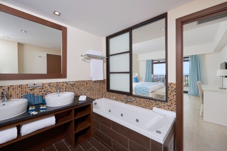 Meliá Laguna Beach - 57