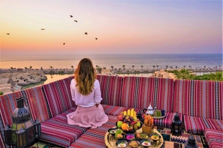 Spojené arabské emiráty Ras Al Khaimah The Cove Rotana Resort 12 dňový pobyt Raňajky Letecky Letisko: Praha October 2026 ( 2/10/26-13/10/26)