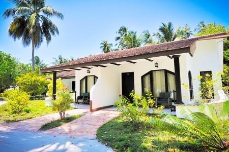 Maldivy Severný Atol Male Bandos Island Resort 7 dňový pobyt Polpenzia Letecky Letisko: Praha February 2026 ( 2/02/26- 8/02/26)