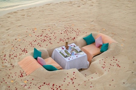 Maldivy  You & Me By Cocoon 10 dňový pobyt All Inclusive Letecky Letisko: Praha August 2026 ( 2/08/26-11/08/26)