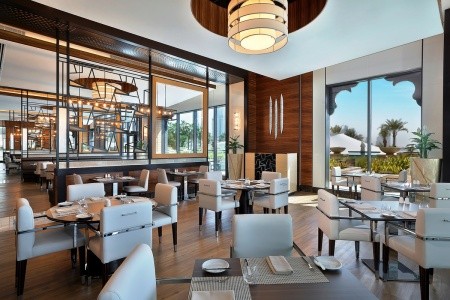 Hilton Dubai Palm Jumeirah - 4