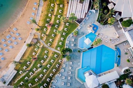 The Golden Coast Beach - 9