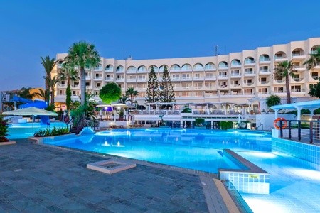 The Golden Coast Beach - 12