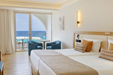 The Golden Coast Beach - 20