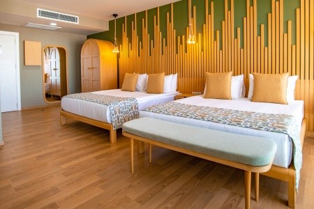 Cyprus Severný Cyprus La Terrazza 8 dňový pobyt Raňajky Letecky Letisko: Praha July 2026 (31/07/26- 7/08/26)