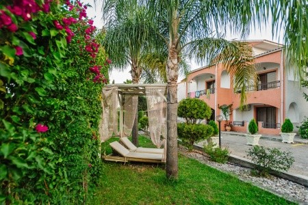 Grécko Korfu Victoria Hill 16 dňový pobyt Raňajky Letecky Letisko: Praha July 2026 (14/07/26-29/07/26)