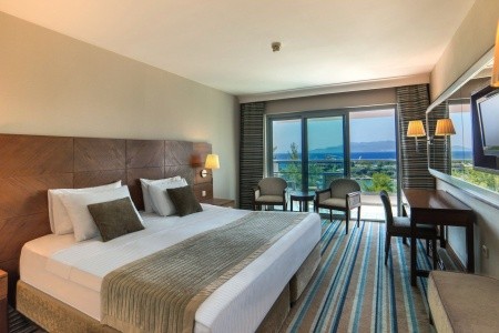 Pine Bay Holiday Resort - 21