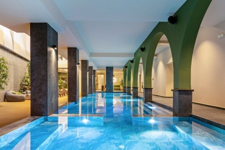 Grécko Kréta Minos Ambassador 6 dňový pobyt Raňajky Letecky Letisko: Praha September 2026 ( 5/09/26-10/09/26)