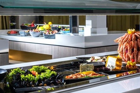 Grécko Kréta Rethymno Mare Royal 5 dňový pobyt Polpenzia Letecky Letisko: Praha July 2026 ( 2/07/26- 6/07/26)