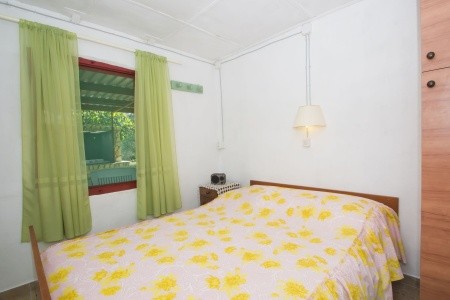 Robinzonáda 3298-2365 - 9