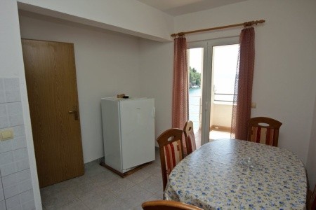 Chorvátsko Hvar Robinzonáda Ficus 8 dňový pobyt Bez stravy Vlastná August 2026 (15/08/26-22/08/26)