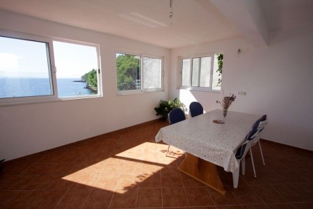 Chorvátsko Hvar Robinzonáda Ficus 8 dňový pobyt Bez stravy Vlastná August 2026 (15/08/26-22/08/26)