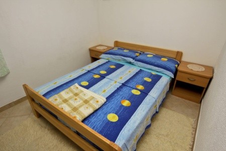 Chorvátsko Hvar Robinzonáda Ficus 8 dňový pobyt Bez stravy Vlastná August 2026 (15/08/26-22/08/26)