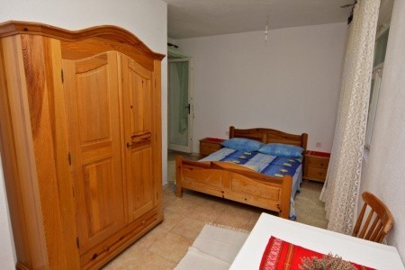 Chorvátsko Hvar Robinzonáda Ficus 8 dňový pobyt Bez stravy Vlastná August 2026 (15/08/26-22/08/26)