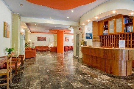 Grécko Korfu Popi Star 11 dňový pobyt Polpenzia Letecky Letisko: Praha June 2026 (26/06/26- 6/07/26)