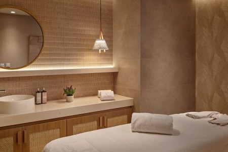 Španielsko Mallorca Hipotels Flamenco 10 dňový pobyt Raňajky Letecky Letisko: Praha July 2026 (25/07/26- 3/08/26)