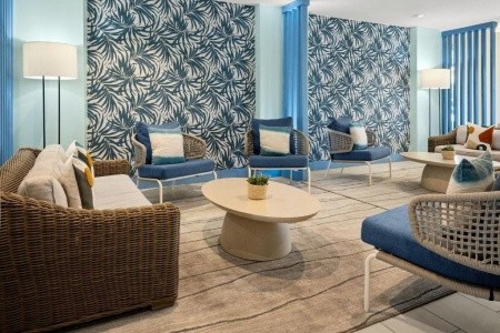 Bahamy  Courtyard Nassau Downtown/Junkanoo Beach 16 dňový pobyt Bez stravy Letecky Letisko: Viedeň January 2026 (29/01/26-13/02/26)