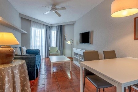 Kanárske ostrovy Tenerife Hg Tenerife Sur 7 dňový pobyt Polpenzia Letecky Letisko: Budapešť September 2026 (14/09/26-20/09/26)