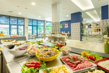 Bulharsko Zlaté Piesky Holiday Park 8 dňový pobyt All Inclusive Vlastná August 2026 ( 1/08/26- 8/08/26)