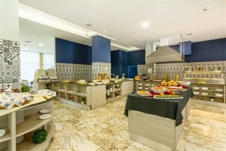 Bulharsko Zlaté Piesky Holiday Park 8 dňový pobyt All Inclusive Vlastná August 2026 ( 1/08/26- 8/08/26)