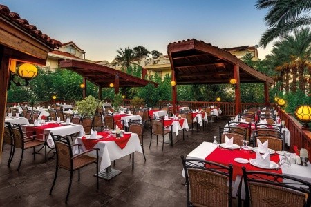 Crystal Aura Beach Resort & Spa - 7