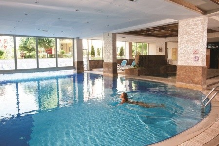 Crystal Aura Beach Resort & Spa - 18