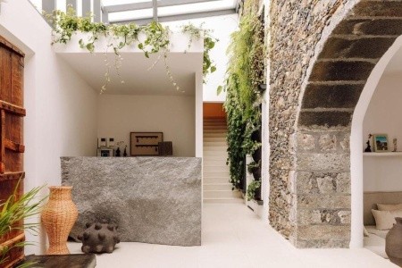 White Exclusive Suites & Villas - 11