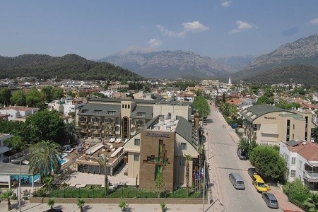 Iron Ambassador Plaza - 12