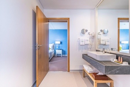 Madeira  Aqua Natura 11 dňový pobyt Polpenzia Letecky Letisko: Praha February 2026 (17/02/26-27/02/26)