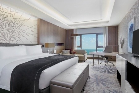 Katar Doha Intercontinental Doha - The City 8 dňový pobyt Polpenzia Letecky Letisko: Praha March 2026 ( 3/03/26-10/03/26)