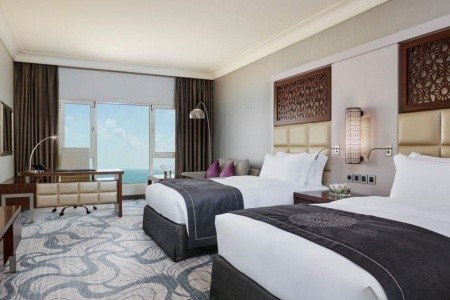 Katar Doha Intercontinental Doha - The City 8 dňový pobyt Polpenzia Letecky Letisko: Praha March 2026 ( 3/03/26-10/03/26)