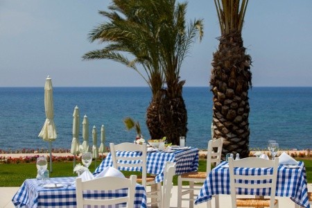 King Evelthon Beach Hotel And Resort - 9