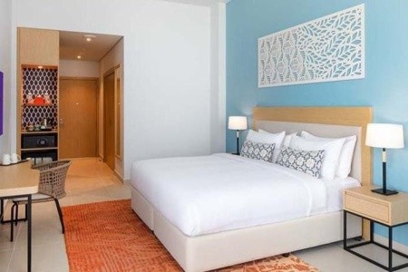 Spojené arabské emiráty Dubaj Centara Mirage Beach Resort 7 dňový pobyt Plná penzia Letecky Letisko: Krakov October 2026 ( 7/10/26-13/10/26)