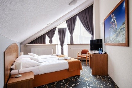 Poľsko Sudety Malachit 3 dňový pobyt Polpenzia Vlastná January 2026 ( 6/01/26- 8/01/26)