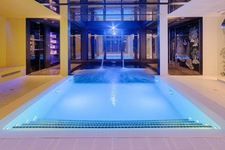 Francúzsko Provencia Nhow Marseille 6 dňový pobyt Raňajky Vlastná February 2026 (15/02/26-20/02/26)