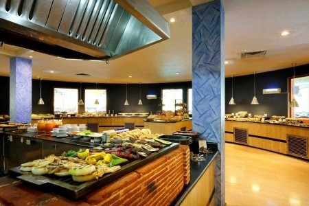 Grand Palladium Colonial Resort And Spa - 14