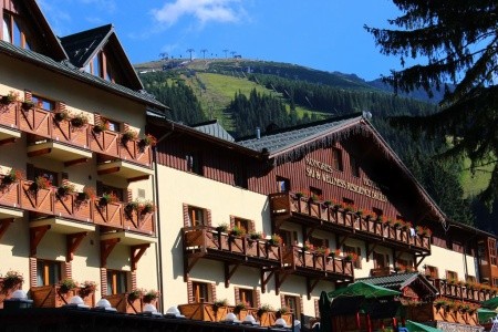 Ski & Wellness Residence Družba