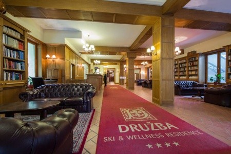 Ski & Wellness Residence Družba