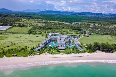 Le Meridien Khao Lak Resort & Spa